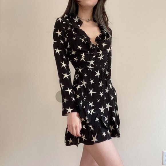 RÉALISATION PAR The Alexandra Star Struck Ruffle Stars Wrap Dress S - Picture 3 of 9
